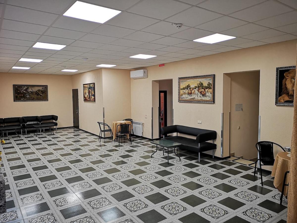 Отель Визит Pogreby  Extérieur photo